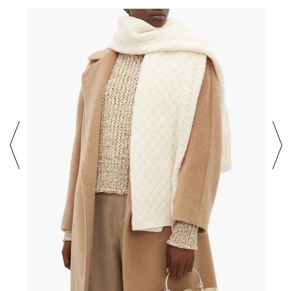 Max Mara Scarf - Picture 2 of 3